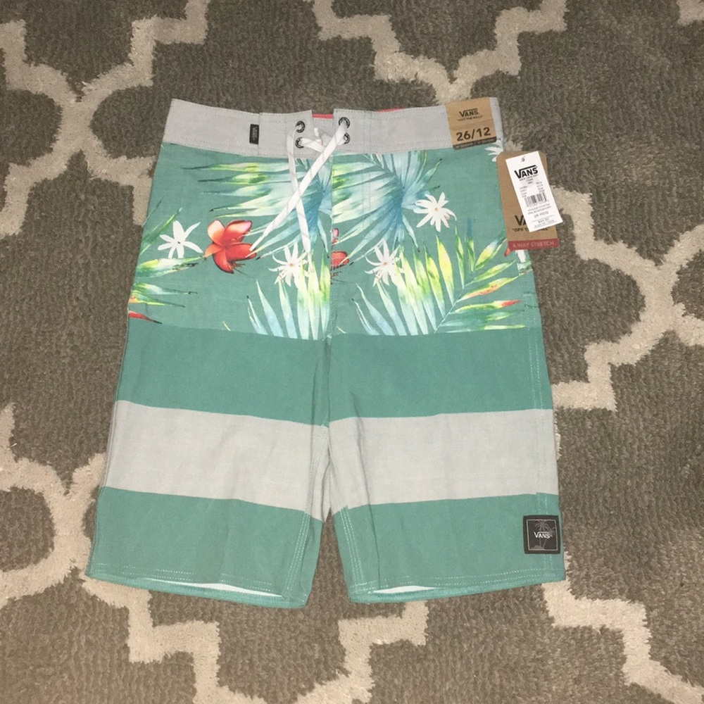 🌺𝚅𝚊𝚗𝚜 𝚜𝚠𝚒𝚖𝚖𝚒𝚗𝚐 𝚜𝚑𝚘𝚛𝚝𝚜